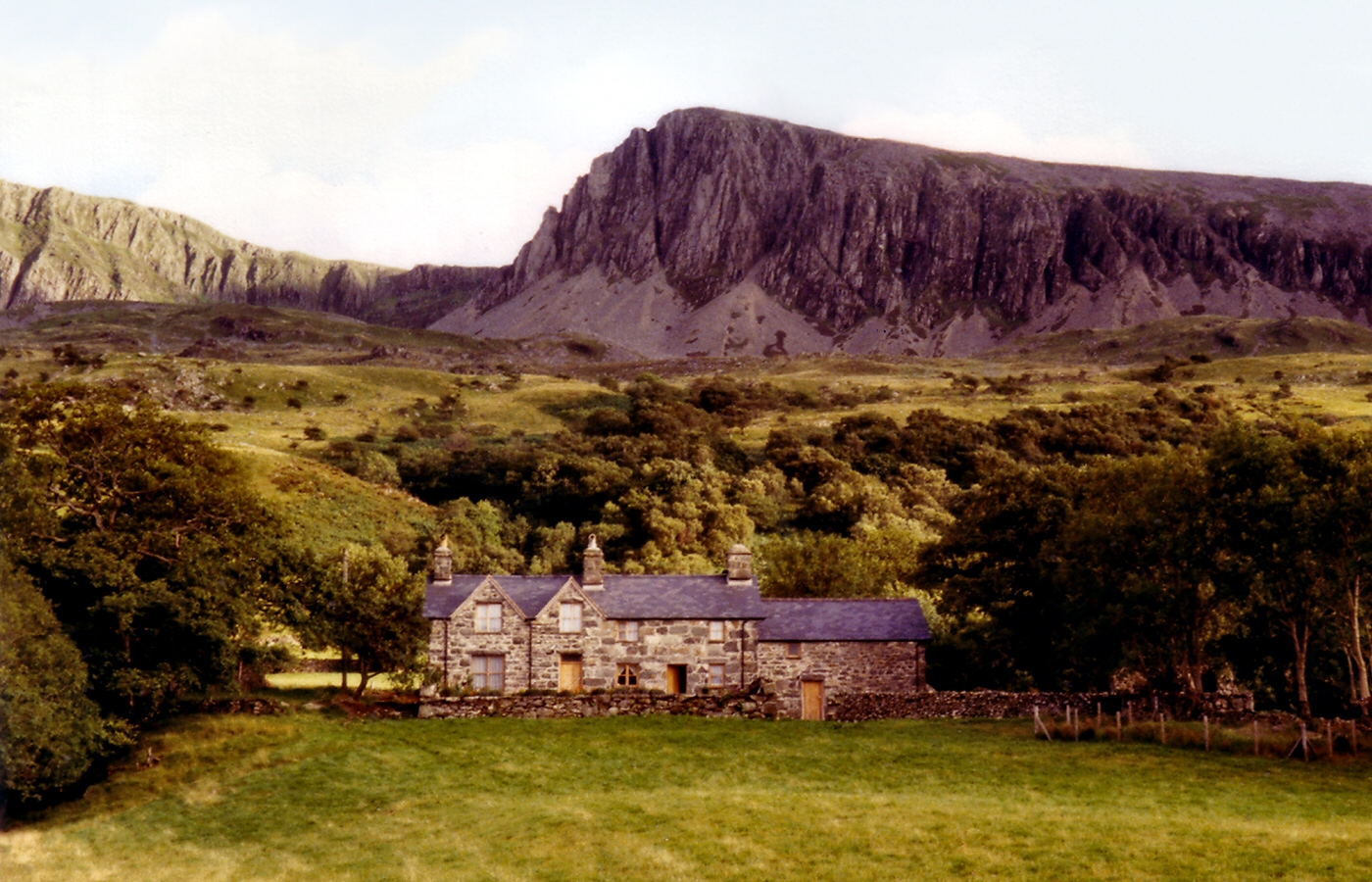 * Classic Cymru - Tynant farmhouse nestling under Cyfrwy - part of the Cadair Idris range (by AJW) *