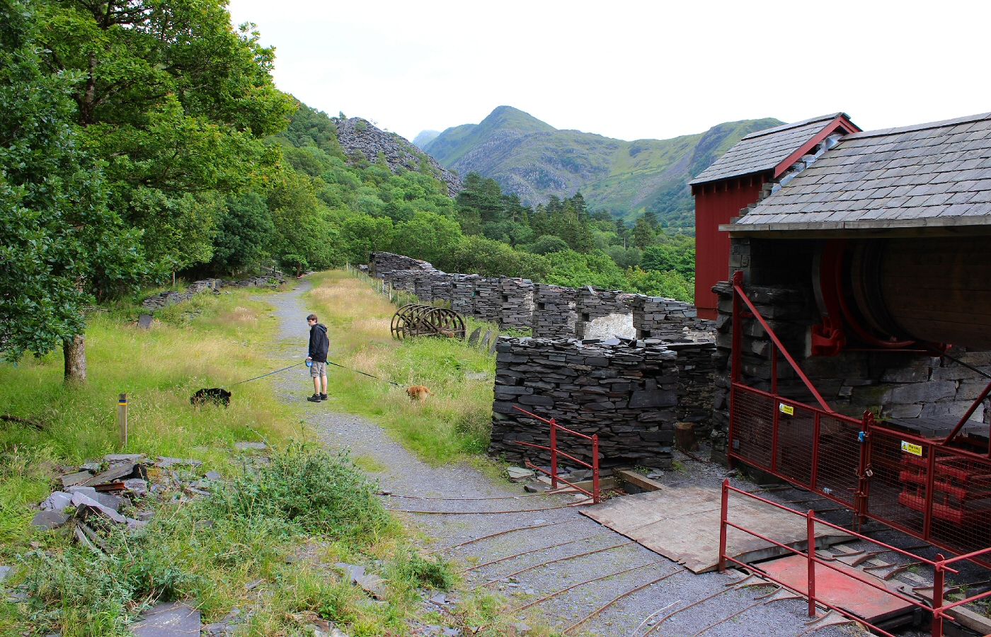 * Padarn - Vivian Slate Qry - Dinorwig (by AJW) *