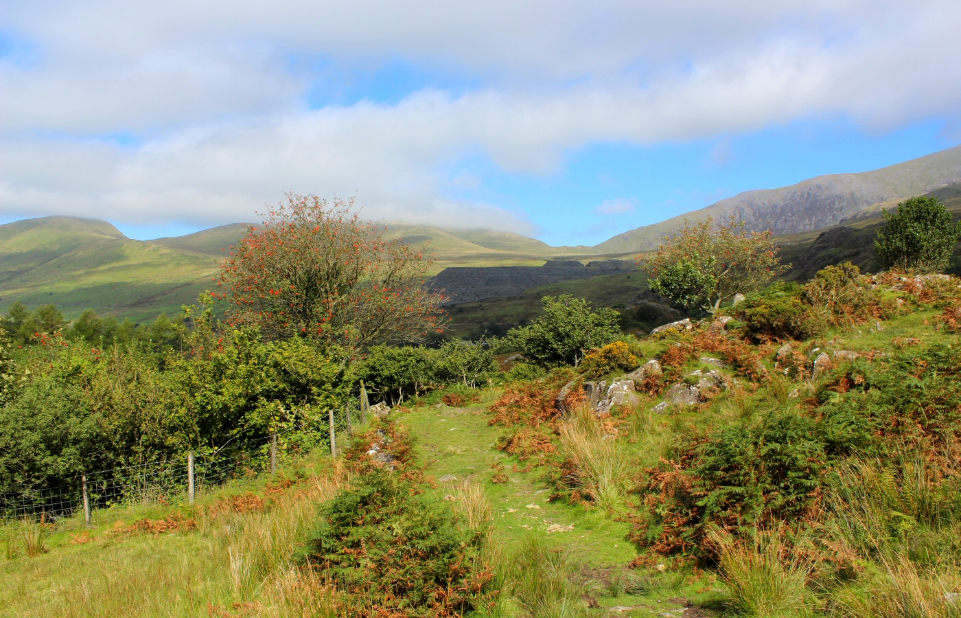 * Glanrafon Slate Quarry, Betws Garmon, Rhyd Ddu (by AJW) *