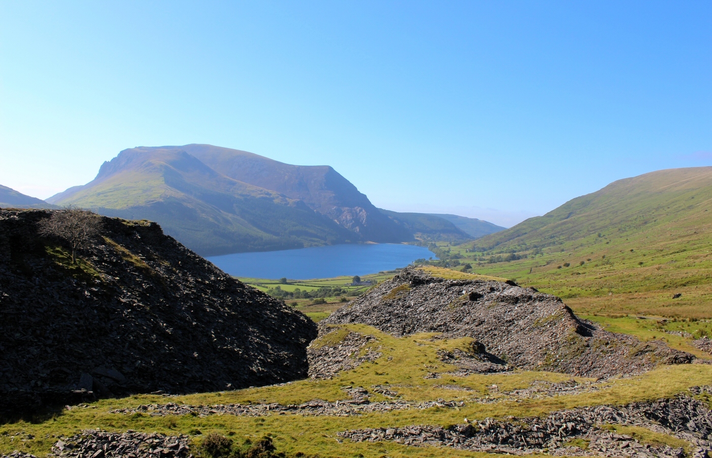 * Glanrafon Slate Quarry, Betws Garmon, Rhyd Ddu (by AJW) *