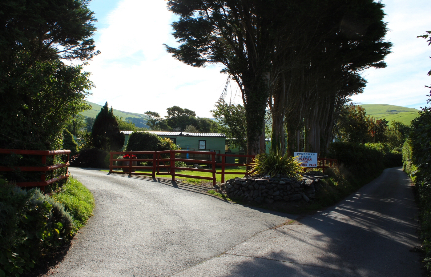 * Tynllwyn Caravan Park, Rhydyronen (by AJW) *