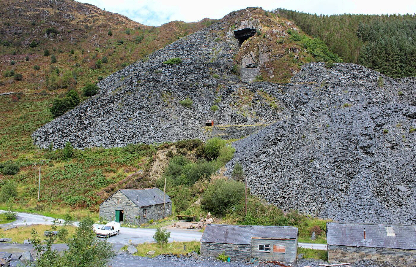 * Foel Grochan, Aberllefenni, Corris (by AJW) *