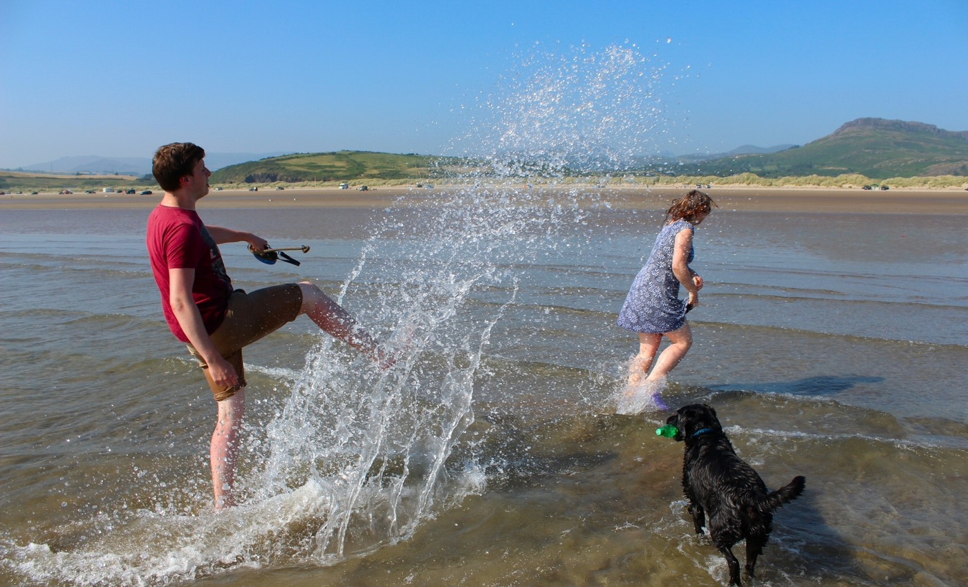 * Black Rock Sands, Traeth Morfa Bychan, Craig Ddu, Porthmadog (by AJW) *