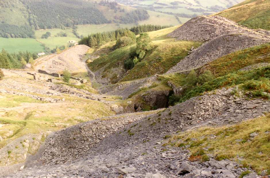 * [Pic 9] Minllyn Quarry - View from above (1989)