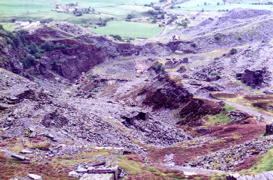 * [Pic 2] Cwm Machno Quarry - View of the main workings (Aug 1982) *