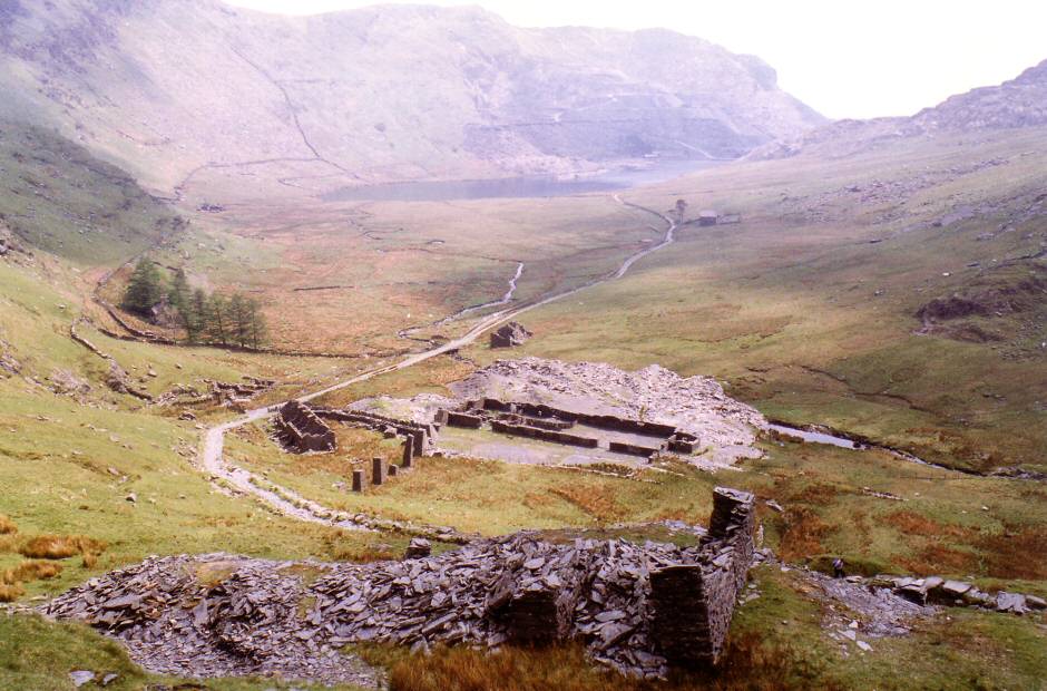 * [Pic 6] Conglog - Valley view (May 1990) *