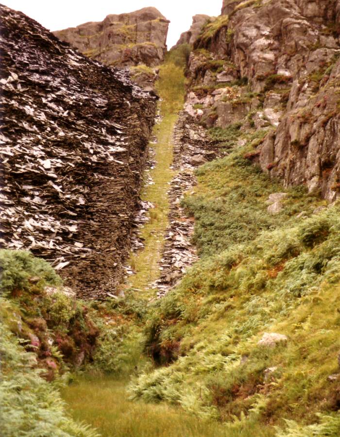 * [Pic 12] Cwmorthin Quarry - Tai Muriau Incline (1985) *