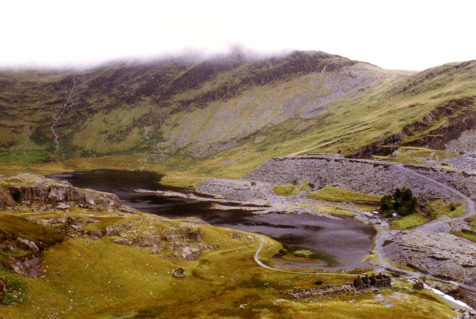* [Pic 19] Cwmorthin Quarry - Llyn Cwmorthin (1987) *