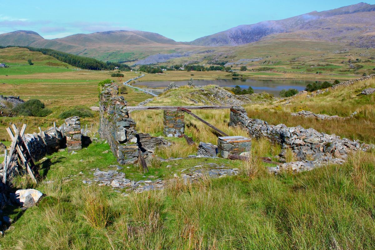 * Llyn y Gadair Slate Quarry (Remains Of The Welsh Slate Industry) *