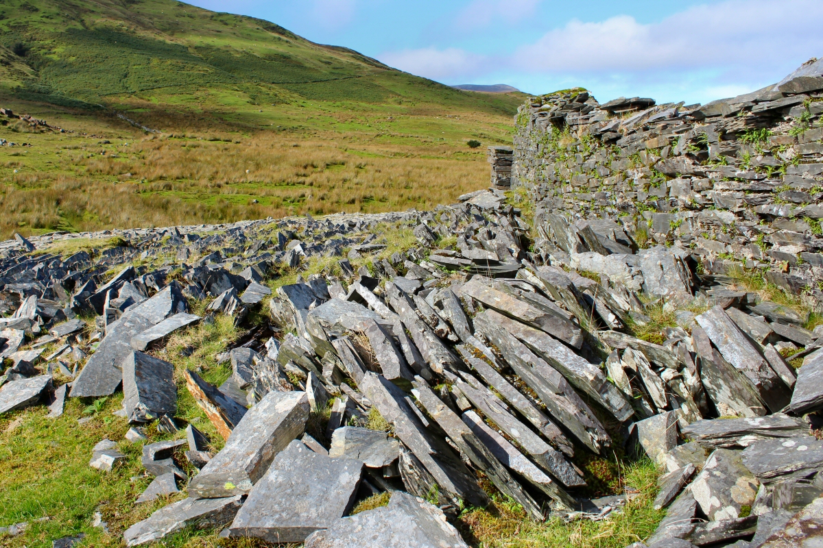 * Llyn y Gadair Slate Quarry (Remains Of The Welsh Slate Industry) *