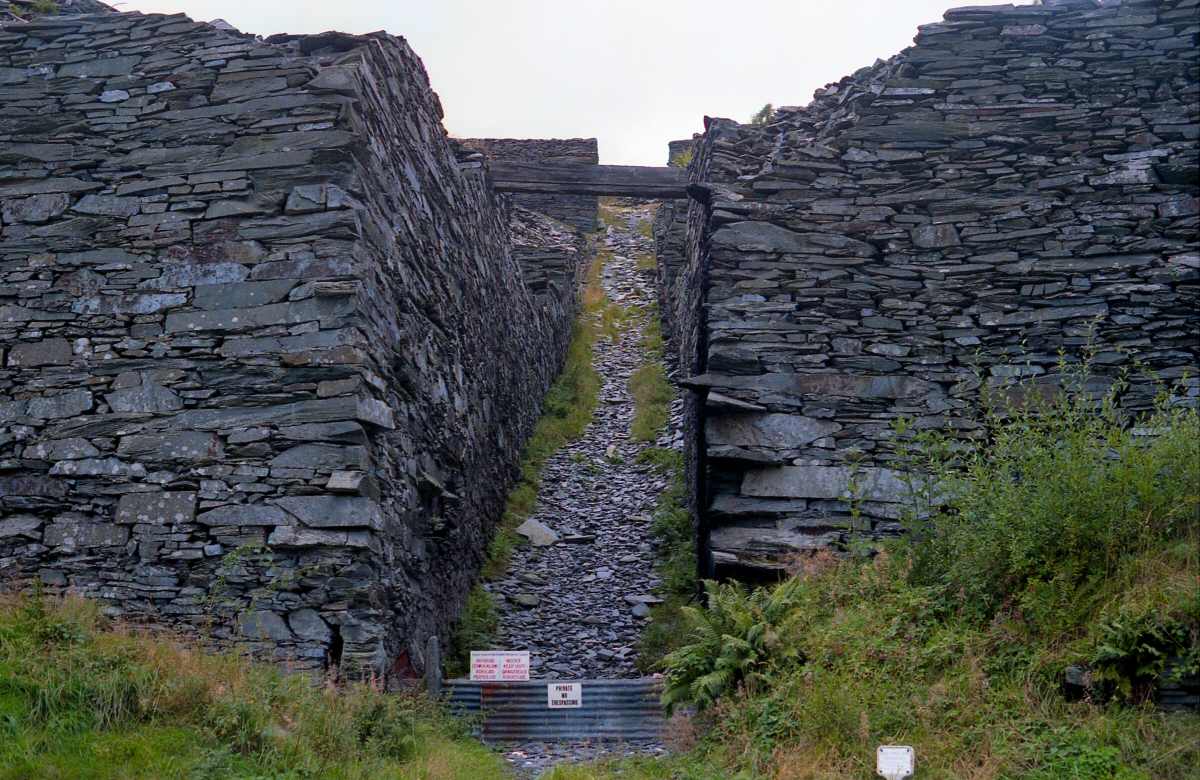 * [Pic 18] Abercwmeiddaw Slate Quarry (1988) *