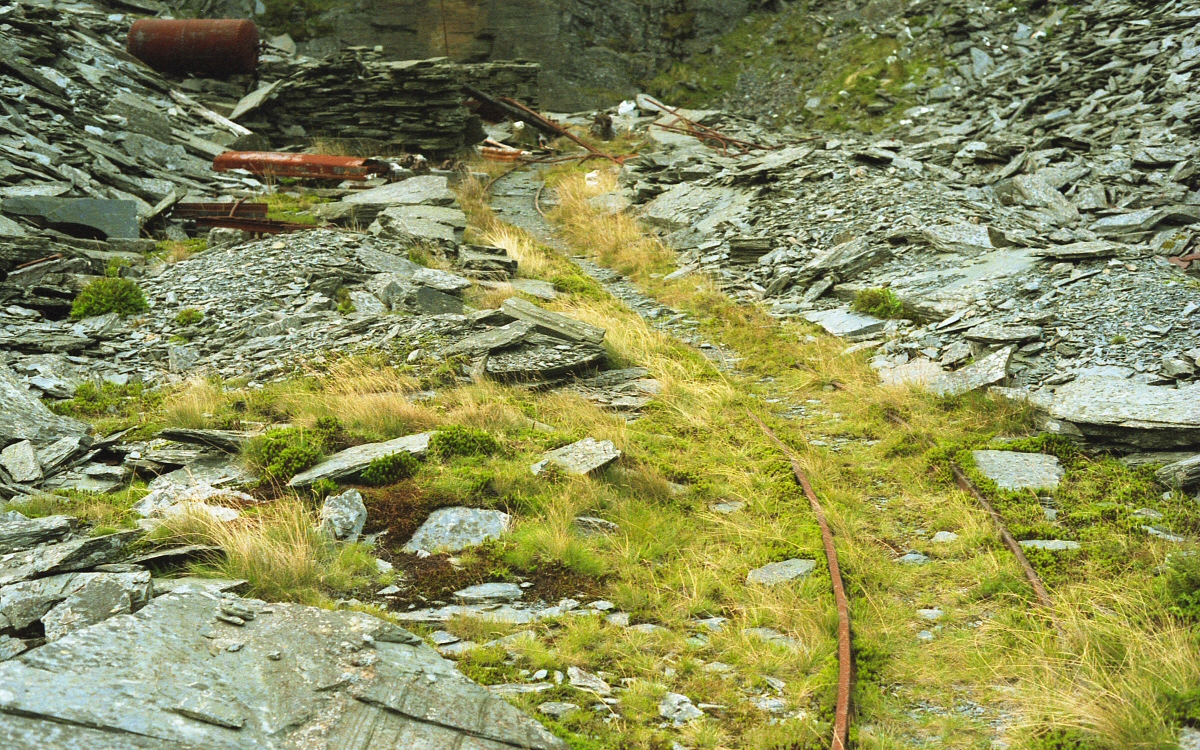 * [Pic 9] Cwt y Bugail Slate Quarry - Eastern tramway (Sept 1987) *