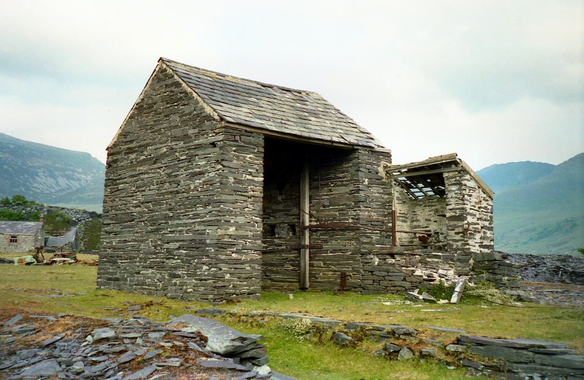 * [Pic 10] Pen yr Orsedd Slate Quarry - Nantlle Railway (1990) *