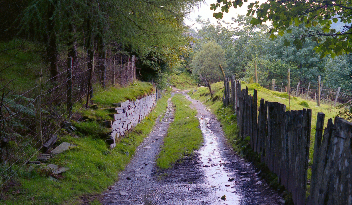 * [Pic 14] Ratgoed Slate Quarry - Ratgoed Tramway (Sept 1987) *