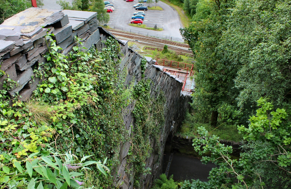 * [Pic 11] Vivian Slate Quarry (2012) *