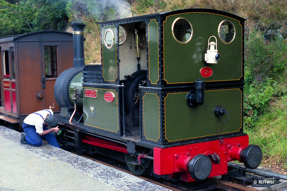 * Talyllyn Railway Scrapbook (Remains Of The Welsh Slate Industry) *