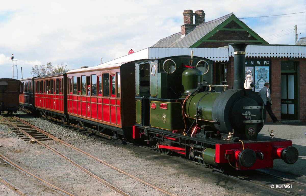 * Talyllyn Railway Scrapbook (Remains Of The Welsh Slate Industry) *